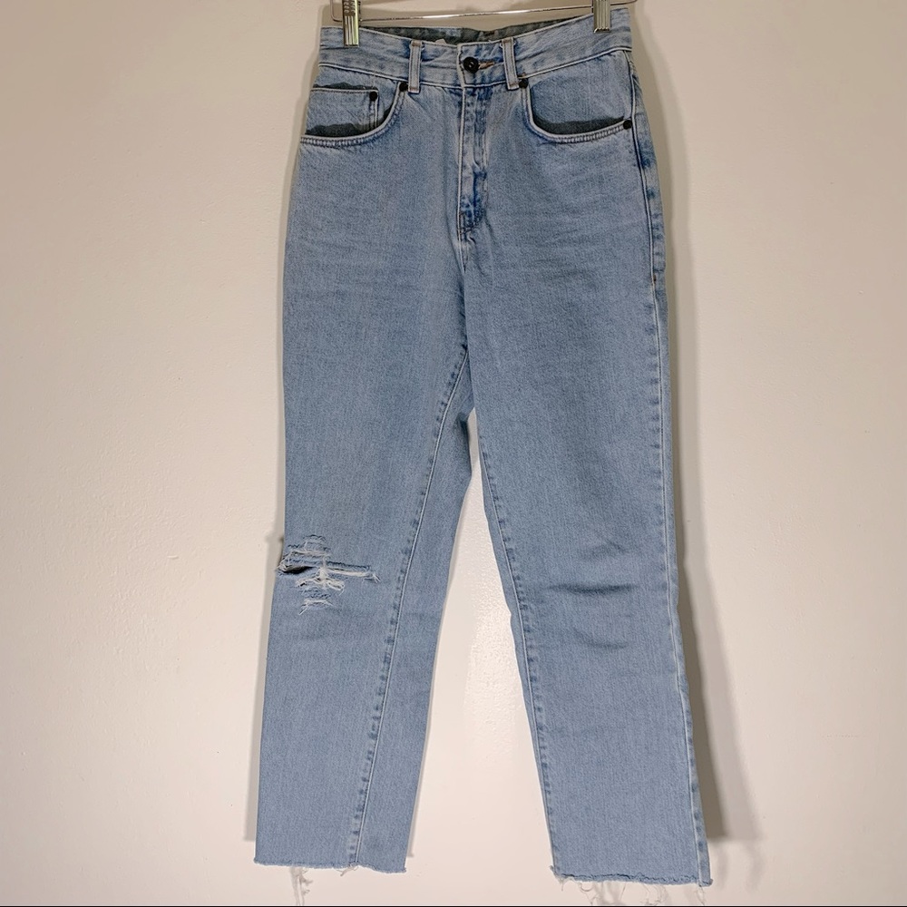 THE RAGGED PRIEST jean distress